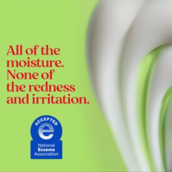 Burt's Bees Aloe Gentle Cream Cleanser - Yellow and White - Picture 6 of 6